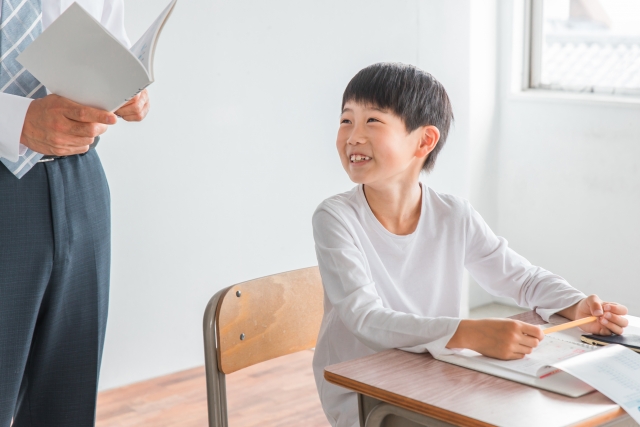 論理的思考を育むアプローチ